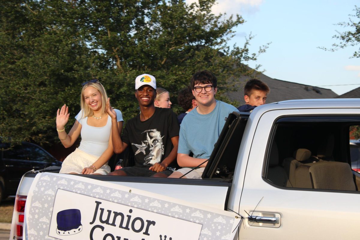 Junior Hoco Court In the Parade